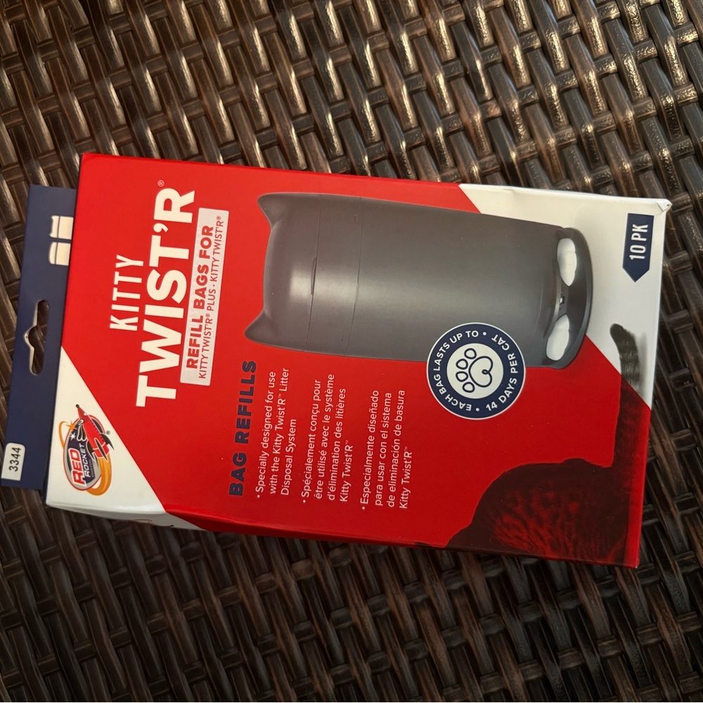 Red Rocket Kitty Twist'r Litter Disposal & REFILL bags - Picture 6 of 7